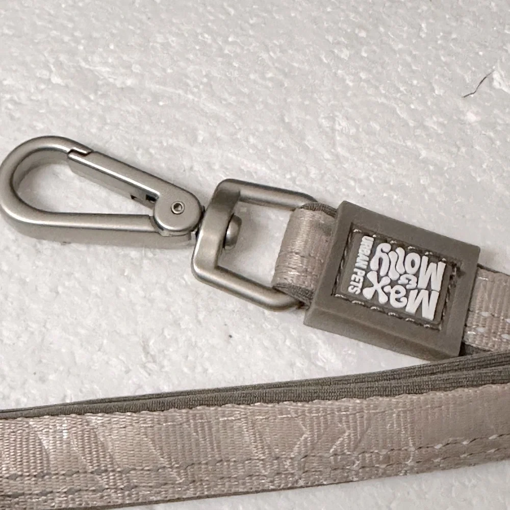 Max & Molly Leash (S) Matrix 2.0 Sand & GOTCHA! Smart ID Collar‎ (XS)